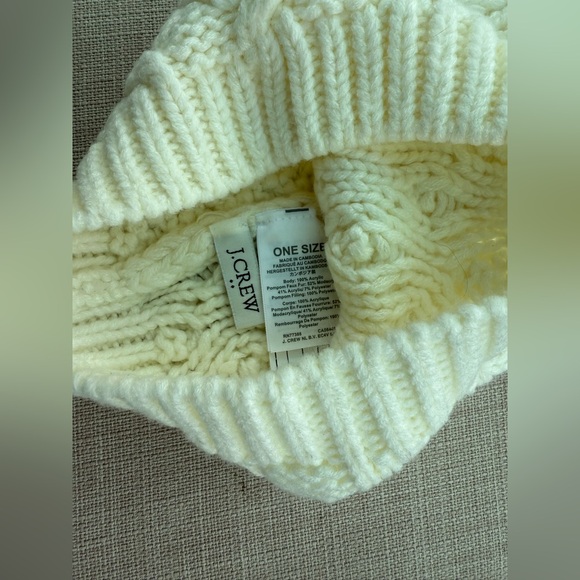 J.Crew women’s knit beanie - Picture 2 of 2